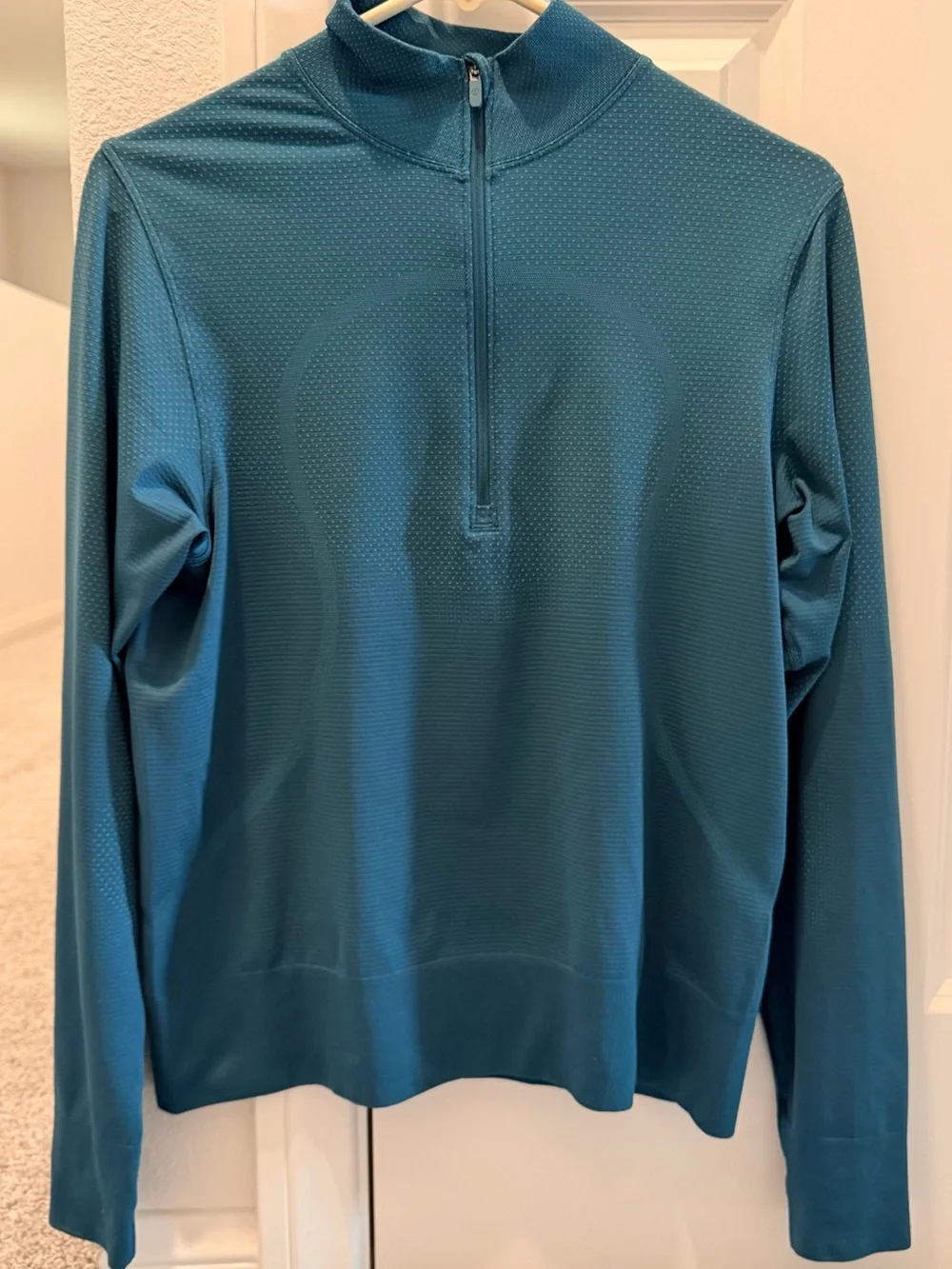 Lululemon Swiftly Relaxed Half Zip